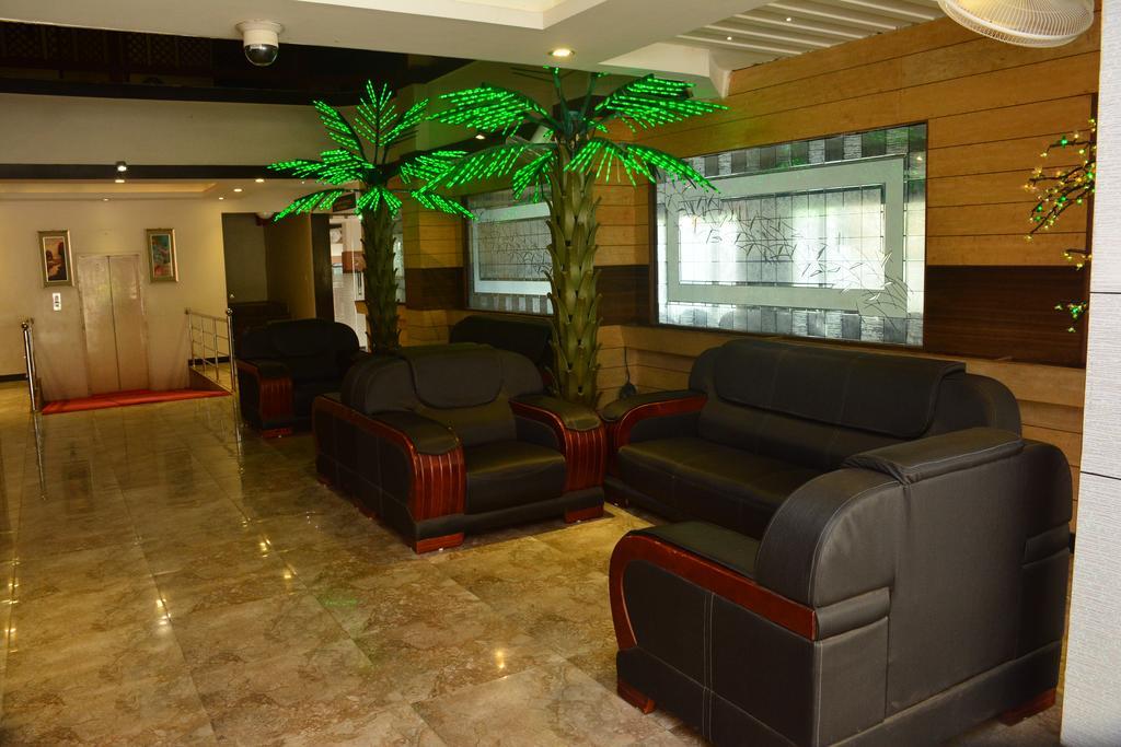 מאיילדותראי Hotel Pams מראה חיצוני תמונה