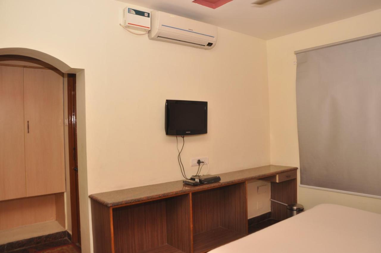 מאיילדותראי Hotel Pams מראה חיצוני תמונה