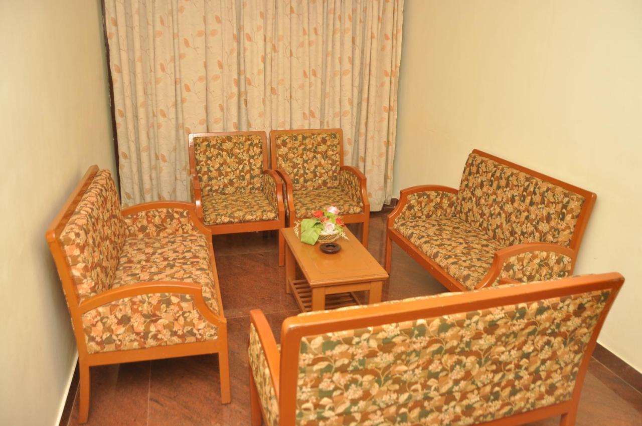 מאיילדותראי Hotel Pams מראה חיצוני תמונה