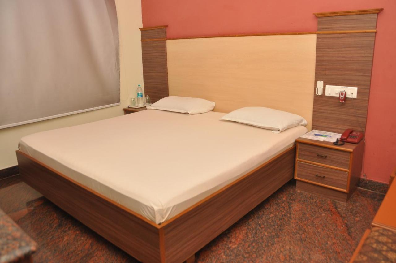 מאיילדותראי Hotel Pams מראה חיצוני תמונה
