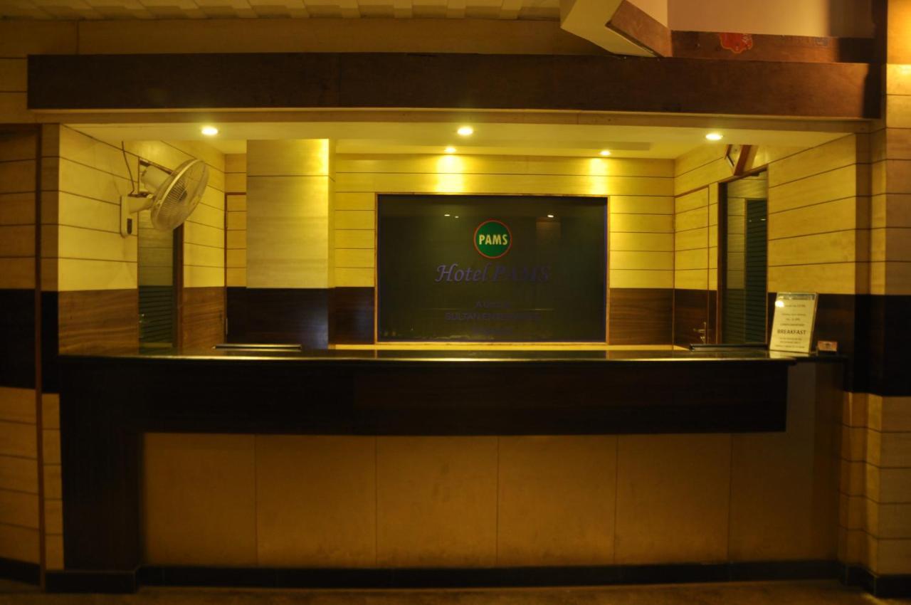 מאיילדותראי Hotel Pams מראה חיצוני תמונה