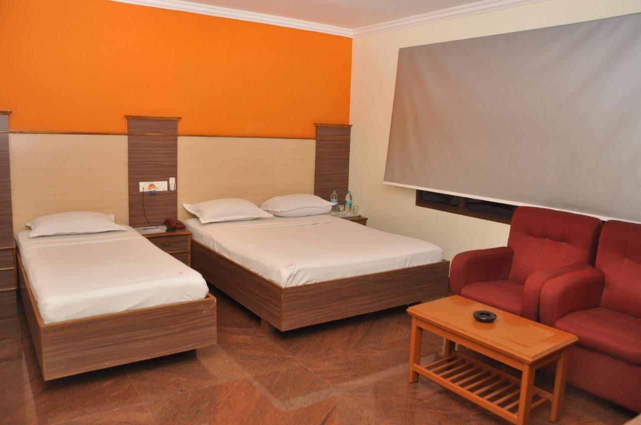 מאיילדותראי Hotel Pams מראה חיצוני תמונה