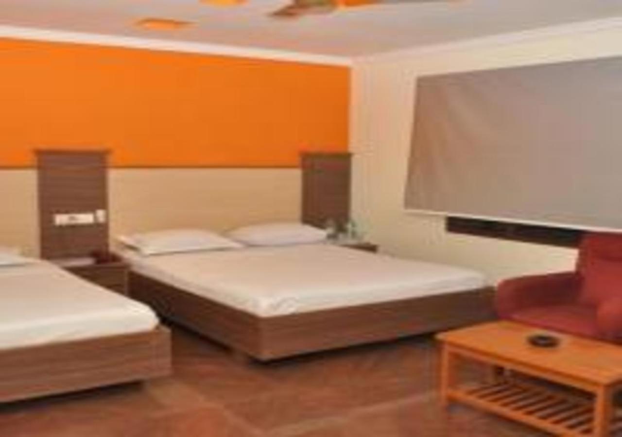 מאיילדותראי Hotel Pams מראה חיצוני תמונה